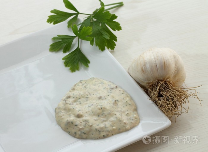 贝格铁欧芹酱