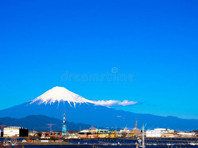 富士山山脊线与城市