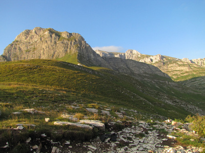 高山风景日落前的数小时