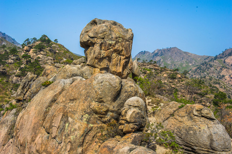 美丽岩的金刚山在朝鲜江原