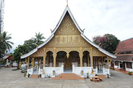 老挝琅勃拉邦琅勃拉邦皇宫的佛教寺庙