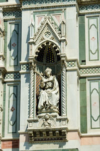 在佛罗伦萨大教堂的内容体系结构
