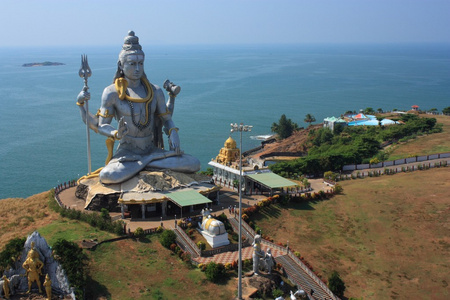 在 murudeshwar 卡纳塔克 印度主湿婆神雕像