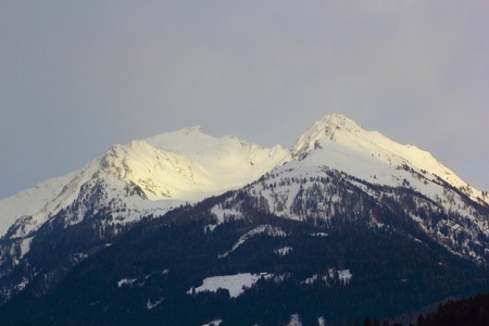 高山峰