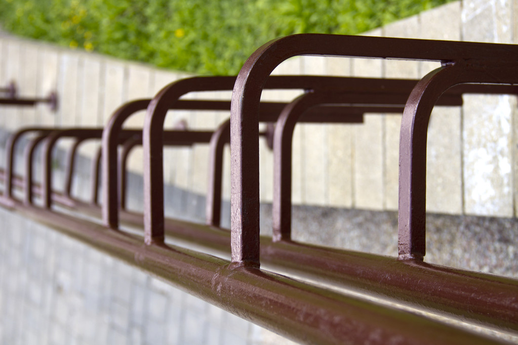 郑州一中学栏杆开裂致学生坠楼重伤事故调查报告7年未发布？官方：建立联合调查组