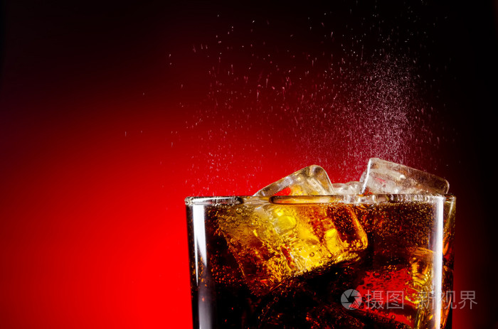 冰可乐照片-正版商用图片1bernv-摄图新视界