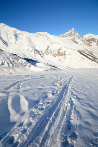 滑雪旅游天堂