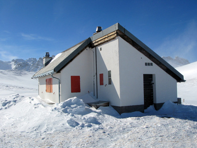 救援站在 pizol，著名的瑞士滑雪度假村