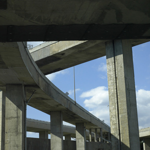 混凝土公路高架桥