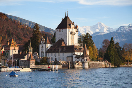 oberhofen 城堡