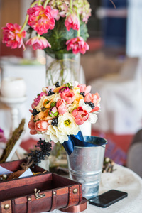 婚礼 table.floral 安排和装饰的装饰