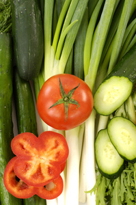 新鲜的蔬菜和红番茄