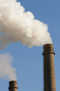 烟囱污染空气图片