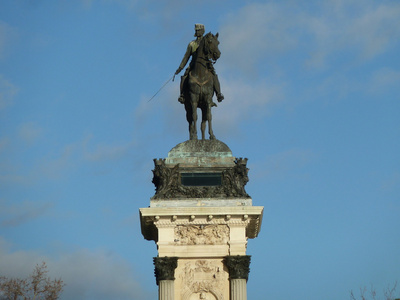 在冬天,马德里,西班牙德雷蒂罗公园