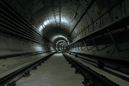 地铁地下隧道
