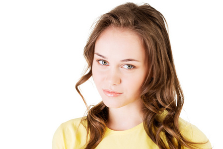 一个年轻的白人青少年女孩的肖像