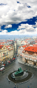 布拉格的老城广场鸟瞰图图片