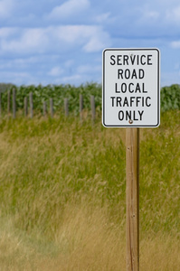 服务当地的交通只有路标