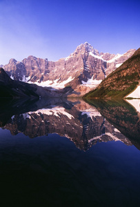 库特奈国家公园 不列颠哥伦比亚省加拿大考夫曼湖