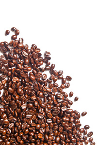 许多褐色咖啡豆为背景的