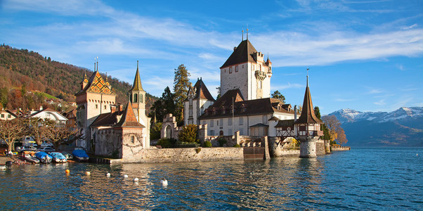 oberhofen 城堡