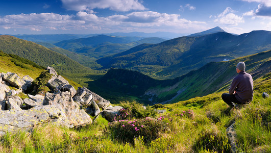 在山旅游