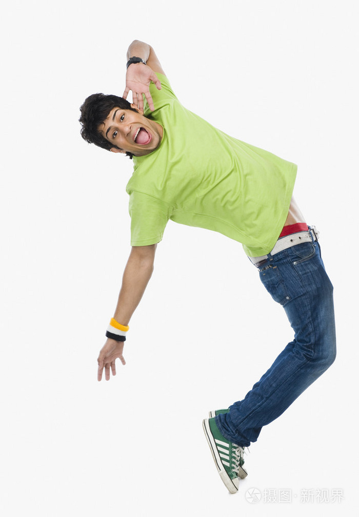 跳舞的男人