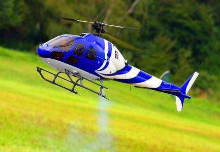 飞行直升机无线电控制比例模型124比例