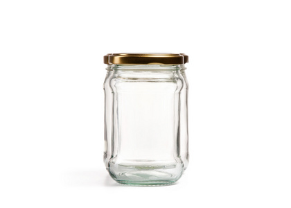 空的玻璃罐在白色背景