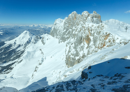 冬季顶石山山地块图片