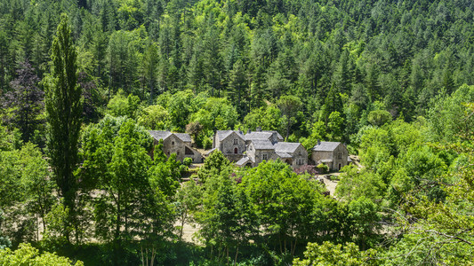 三峡杜塔恩 村庄