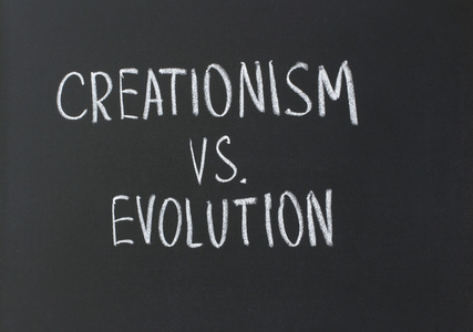 神造论和进化论