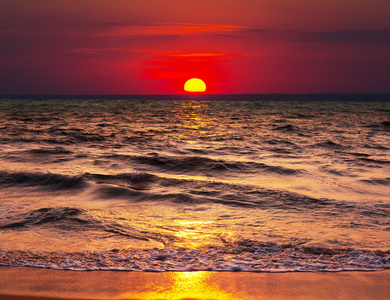 海上日落