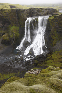 冰岛。南方地区。lakagigar。fagrifoss 瀑布