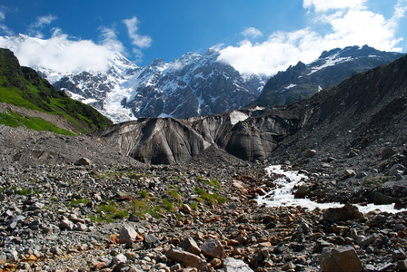 在格鲁吉亚，斯瓦涅季山风景