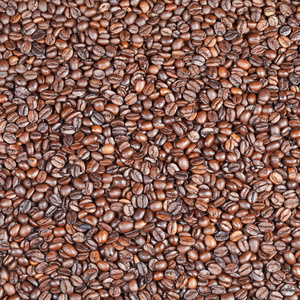 许多黑暗的烘焙过的咖啡豆