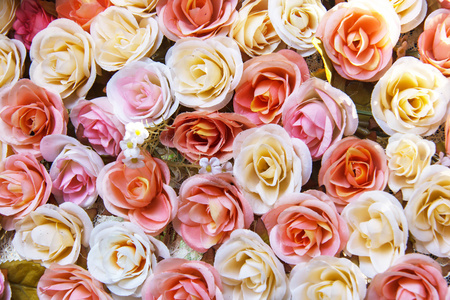 美丽的玫瑰假花
