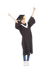 快乐的年轻人毕业女生站和举手