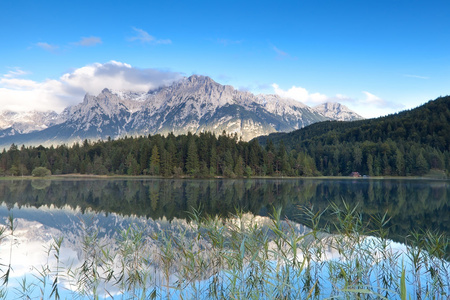 karwendel 系列和 lautersee 山湖