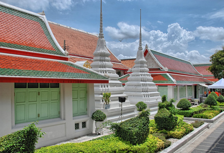 古庙宇的曼谷，夏天的颜色