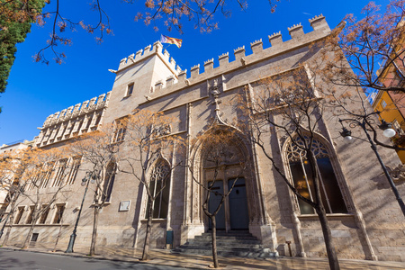瓦伦西亚 la 丝绸交易厅哥特式门面教科文组织文化遗产西班牙