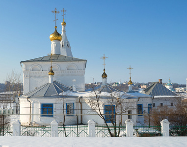 冬天俄罗斯切博克萨雷，复活大教堂