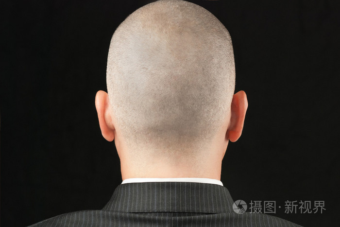 秃头男子在西装从后面照片-正版商用图片1fge4i-摄图