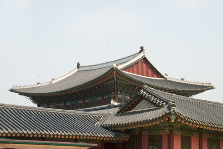 韩国的旧楼，从外面