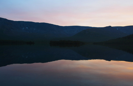 在山中湖上的日落