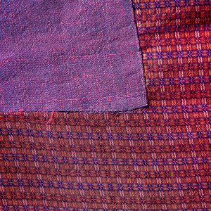 彩色泰国秘鲁风格地毯表面特写。更多的这个主题和更多的纺织品在我的港口破烂旧破布
