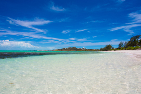 完美的白色沙滩，在加勒比地区