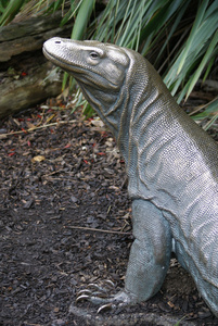 科莫多龙巨蜥 komodoensis 的雕像