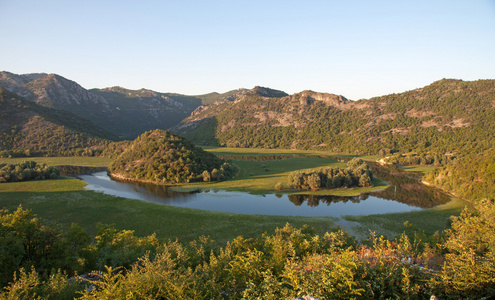 crnojevica 河入斯卡达尔湖国家公园，黑山
