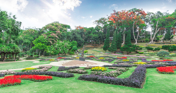 mae fah 銮花园的园林花卉